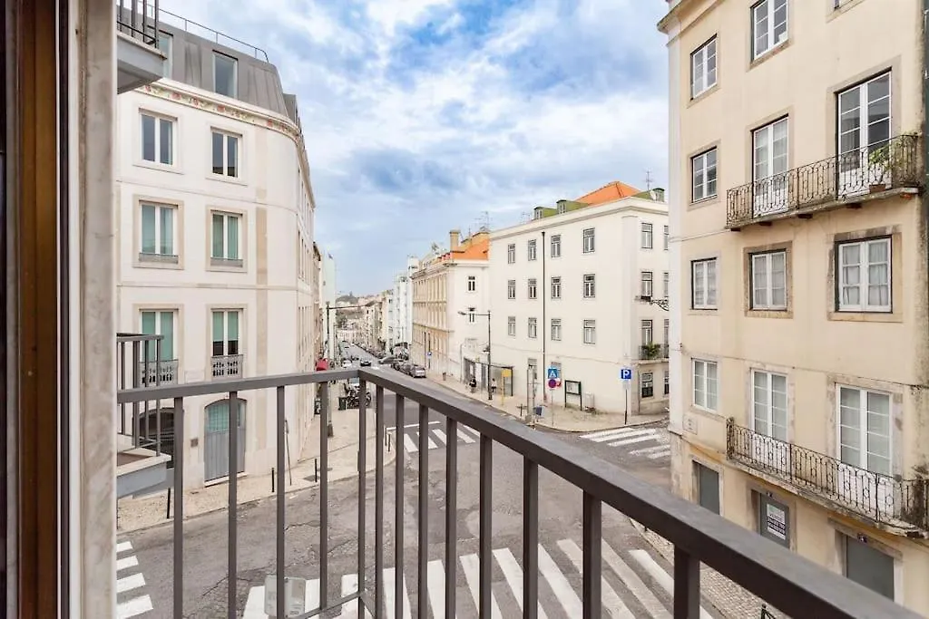 Vita Portucale ! Lapa Vintage Apartment Lisbon