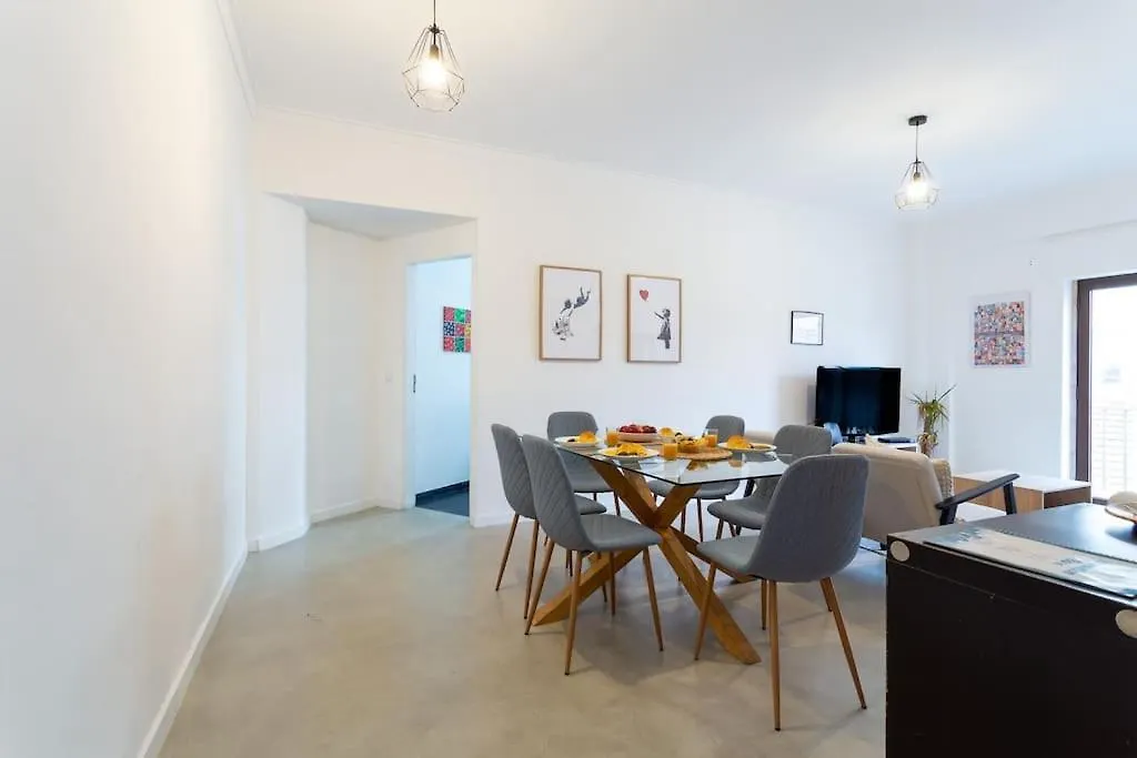 Vita Portucale ! Lapa Vintage Apartment Lisboa 0*,