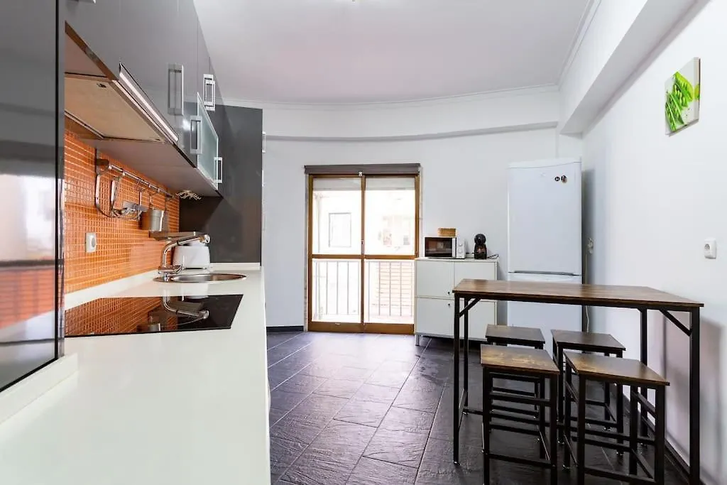Vita Portucale ! Lapa Vintage Apartment Lisboa